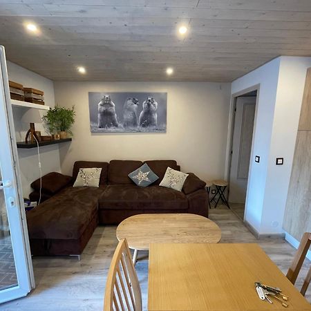 Le Picoulet : Appartement Tout Confort Coeur De Village Алос Екстериор снимка
