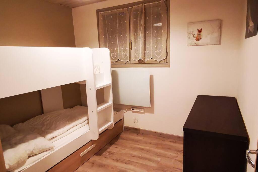 Le Picoulet : Appartement Tout Confort Coeur De Village Алос Екстериор снимка