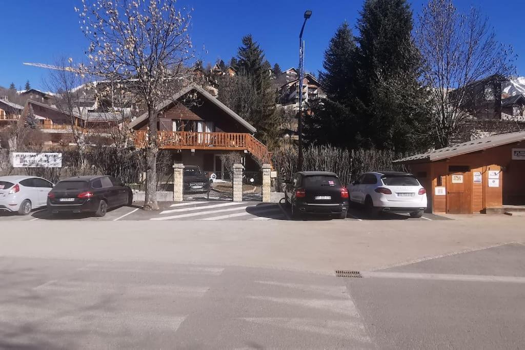 Le Picoulet : Appartement Tout Confort Coeur De Village Алос Екстериор снимка