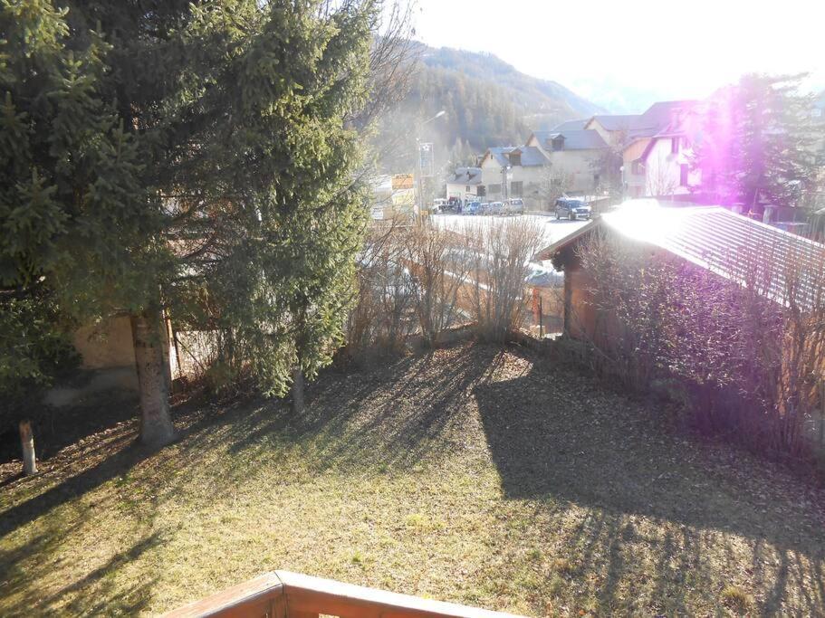 Le Picoulet : Appartement Tout Confort Coeur De Village Алос Екстериор снимка