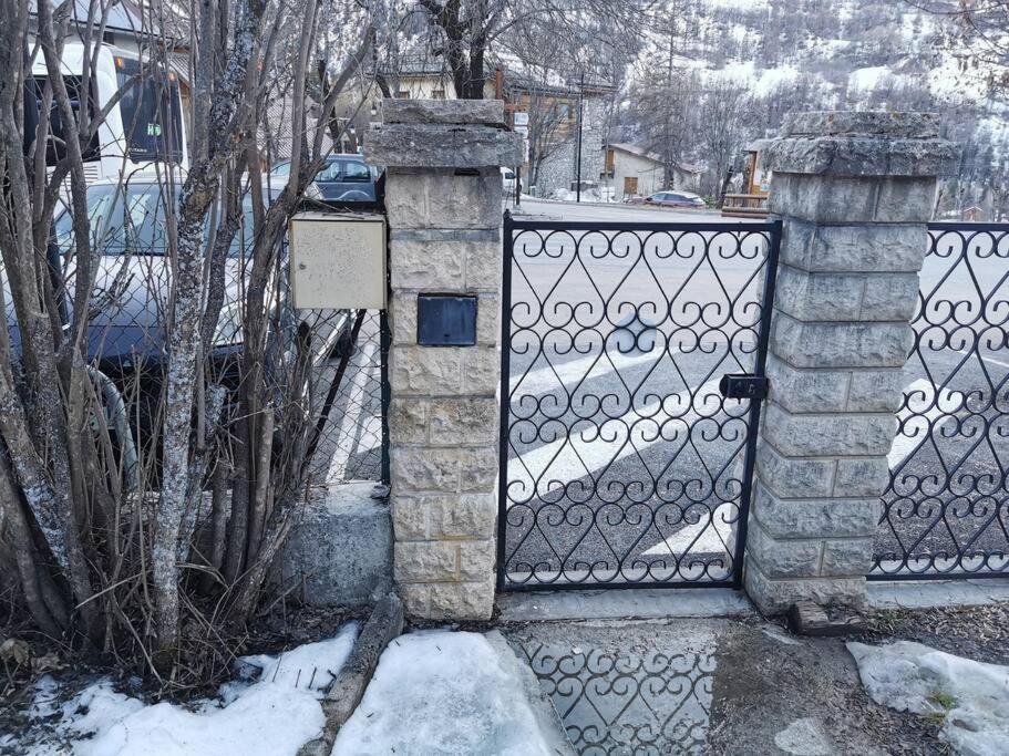 Le Picoulet : Appartement Tout Confort Coeur De Village Алос Екстериор снимка
